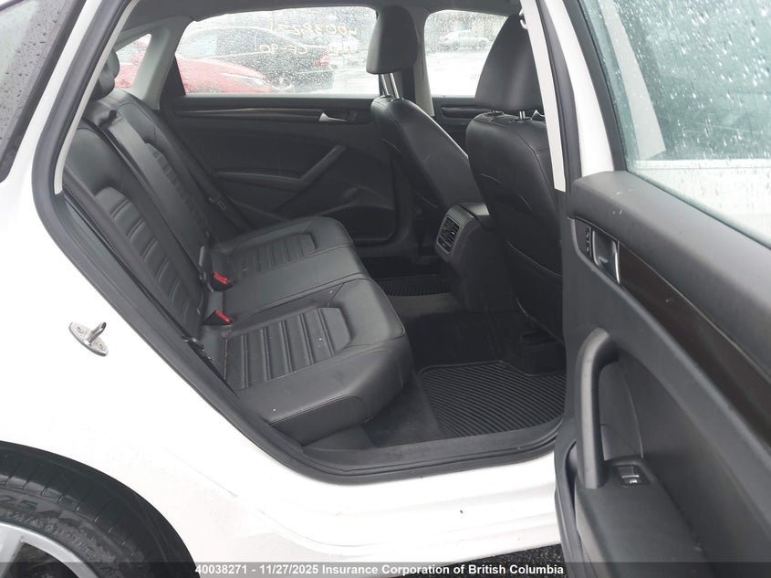 2013 Volkswagen Passat Se VIN: 1VWBH7A34DC120565 Lot: 40038271