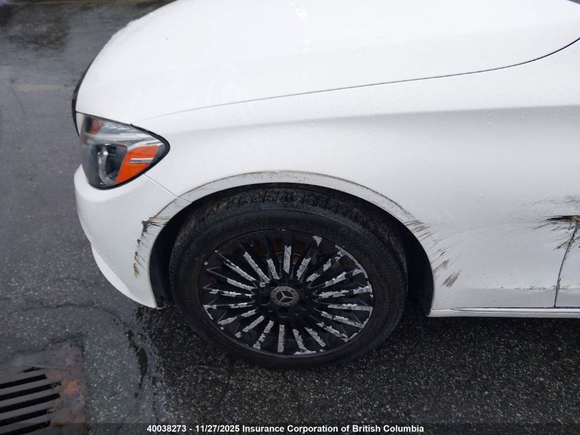 2017 Mercedes-Benz C 300 4Matic VIN: 55SWF4KB8HU210761 Lot: 40038273