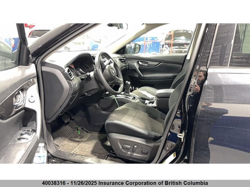 2020 Nissan Rogue VIN: 5N1AT2MV6LC767668 Lot: 40038316