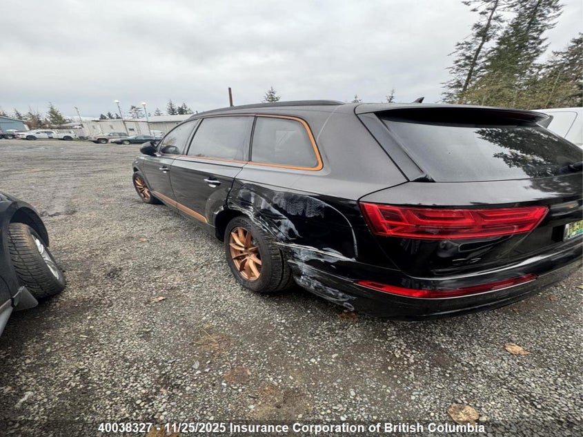 WA1LAAF76HD010955 2017 AUDI Q7 photo no. 3
