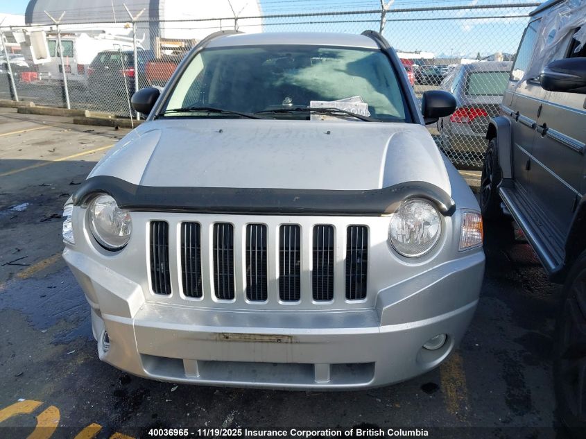2008 Jeep Compass Sport VIN: 1J8FF47WX8D564102 Lot: 40036965