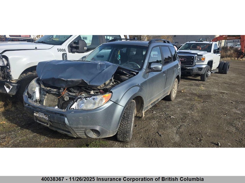 JF2SHCBC3BH755756 2011 SUBARU FORESTER photo no. 2