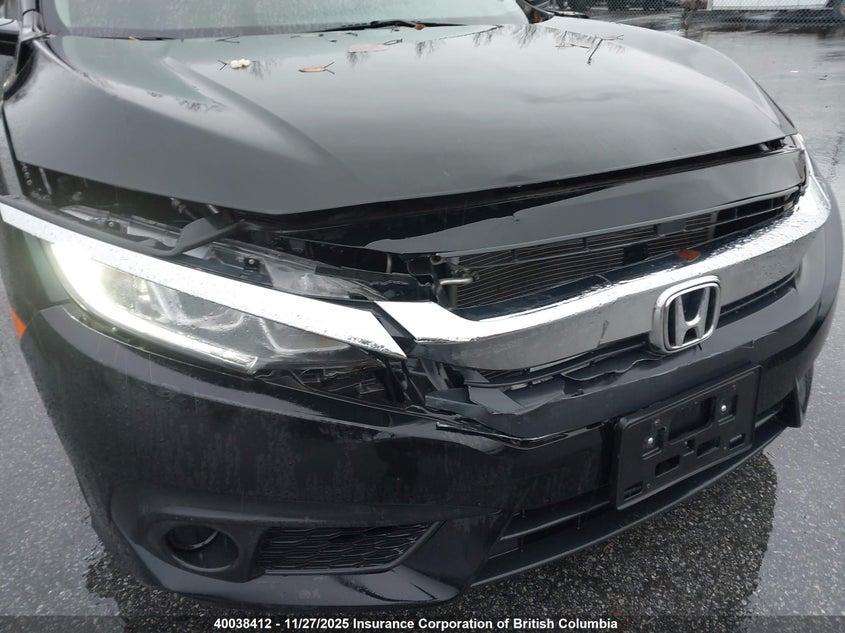 2018 Honda Civic VIN: 2HGFC2F67JH040762 Lot: 40038412