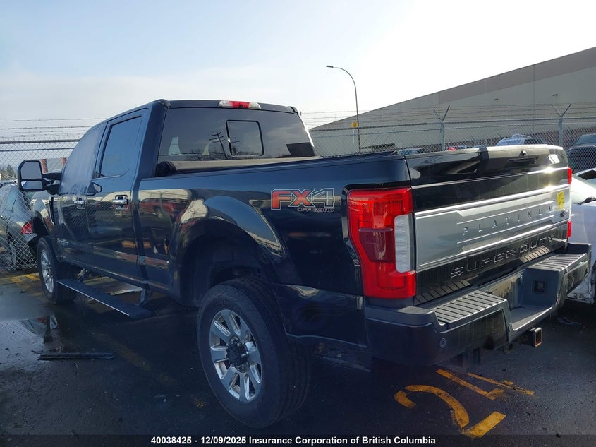 1FT8W3BT9KEE62069 2019 FORD F350 photo no. 3