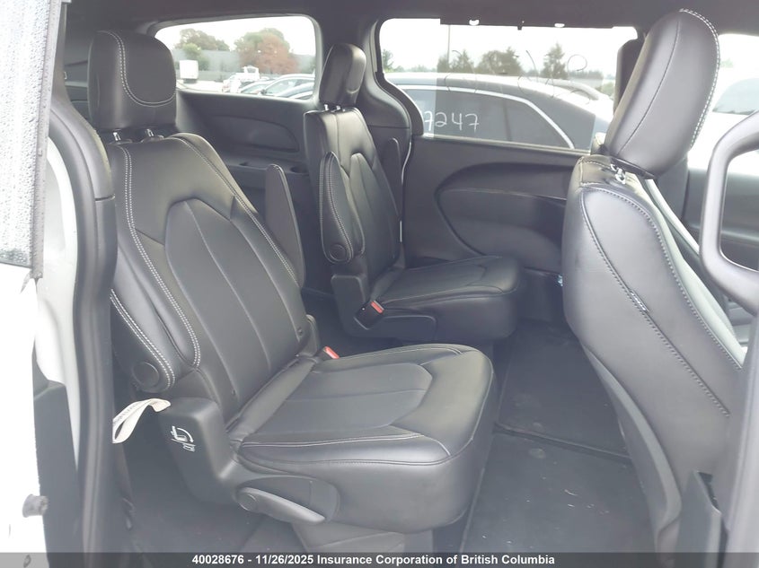 2025 Chrysler Grand Caravan Sxt VIN: 2C4RC1ZG3SR588053 Lot: 40028676