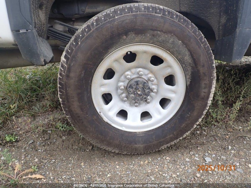 1GT49VEY8PF228919 2023 GMC SIERRA photo no. 17