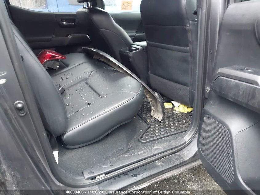 2019 Toyota Tacoma Sr5 V6 VIN: 5TFDZ5BN0KX040912 Lot: 40038466