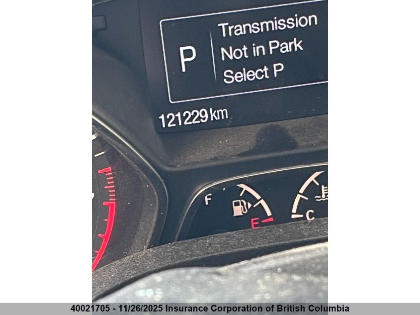 2017 Ford Escape Titanium VIN: 1FMCU9J93HUE10942 Lot: 40021705