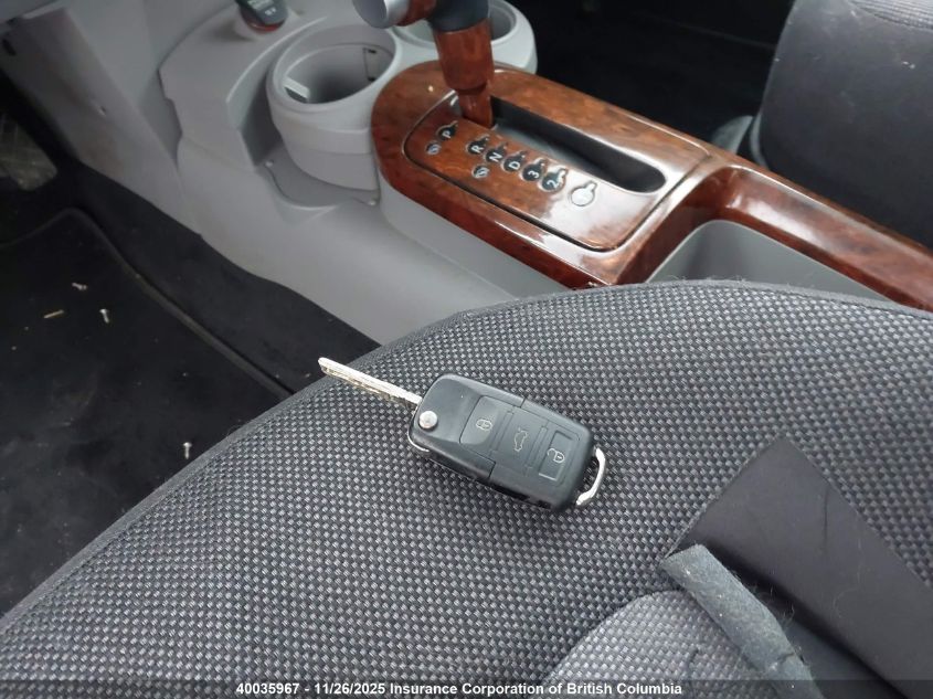 2003 Volkswagen New Beetle Gls VIN: 3VWCK21C13M404502 Lot: 40035967