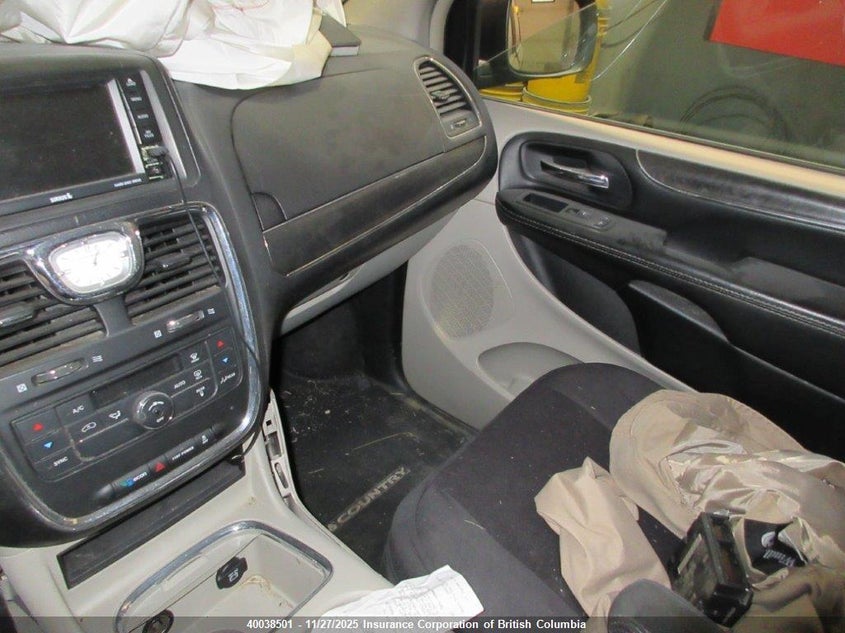 2C4RC1BGXFR720984 2015 CHRYSLER TOWN & COUNTRY photo no. 12
