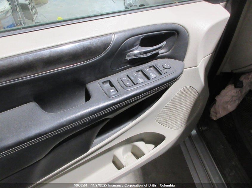 2C4RC1BGXFR720984 2015 CHRYSLER TOWN & COUNTRY photo no. 8
