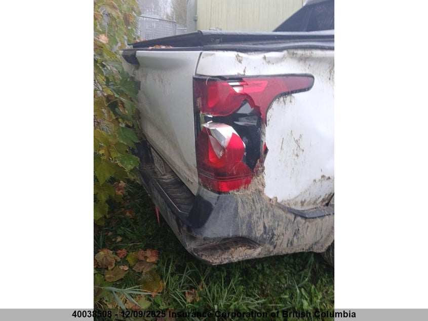 1GC10TEF9SU412979 2025 CHEVROLET SILVERADO photo no. 3