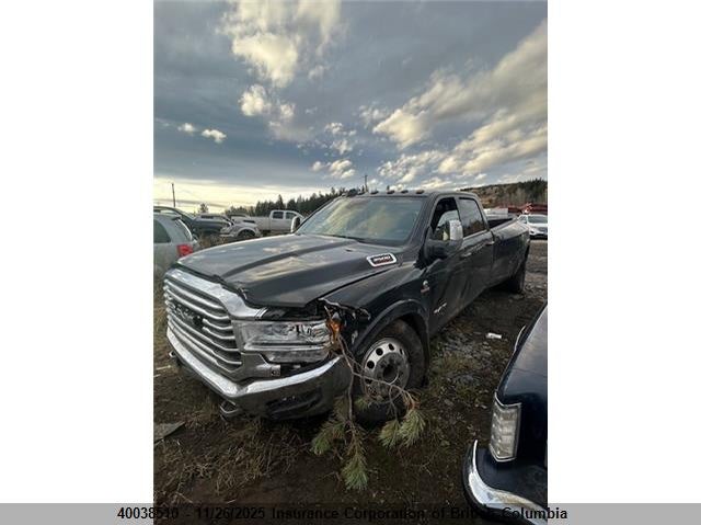 3C63RRKL2RG215488 2024 RAM 3500 photo no. 2