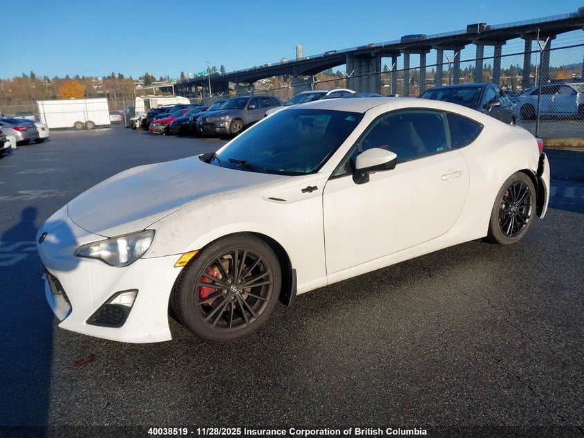 JF1ZNAA15D2714406 2013 SCION FR-S photo no. 2