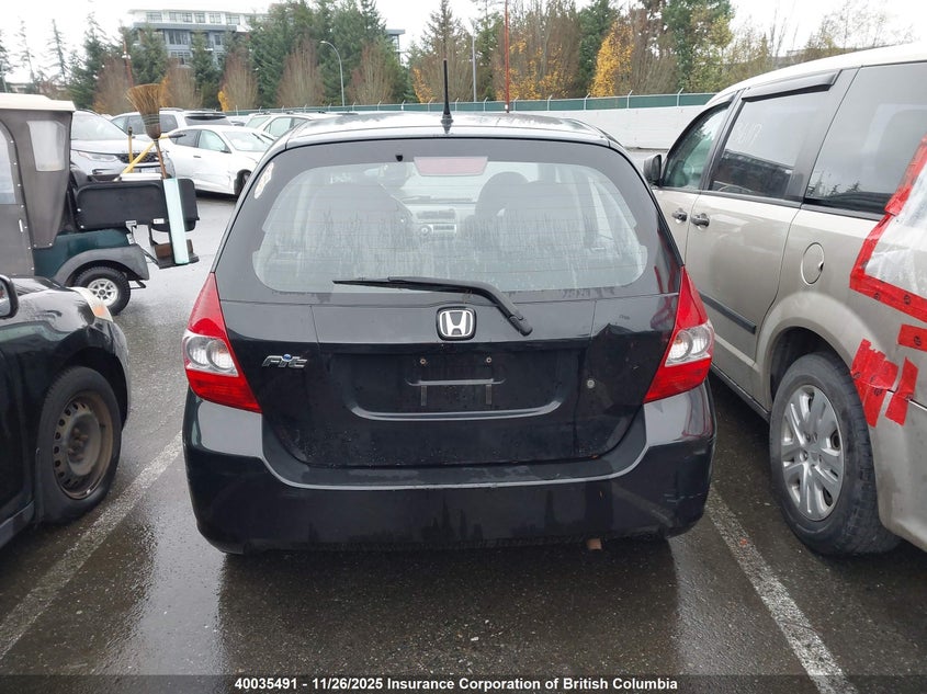 2008 Honda Fit VIN: JHMGD38418S810053 Lot: 40035491