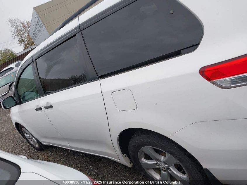 2011 Toyota Sienna VIN: 5TDZK3DC1BS028123 Lot: 40038538