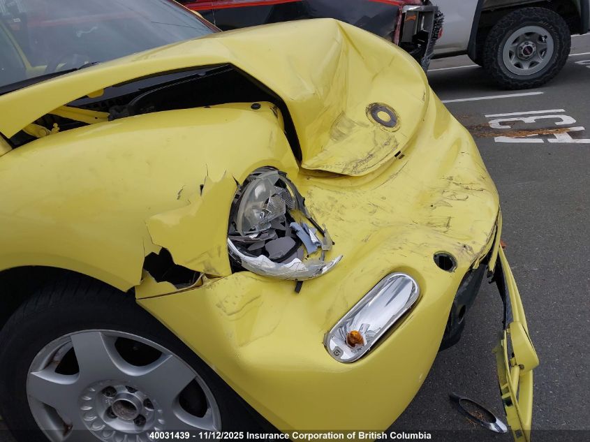 1998 Volkswagen New Beetle VIN: 3VWBB61CXWM023349 Lot: 40031439