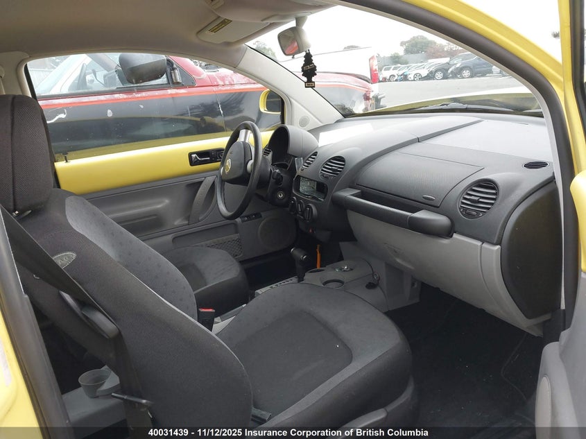 3VWBB61CXWM023349 1998 VOLKSWAGEN BEETLE photo no. 5