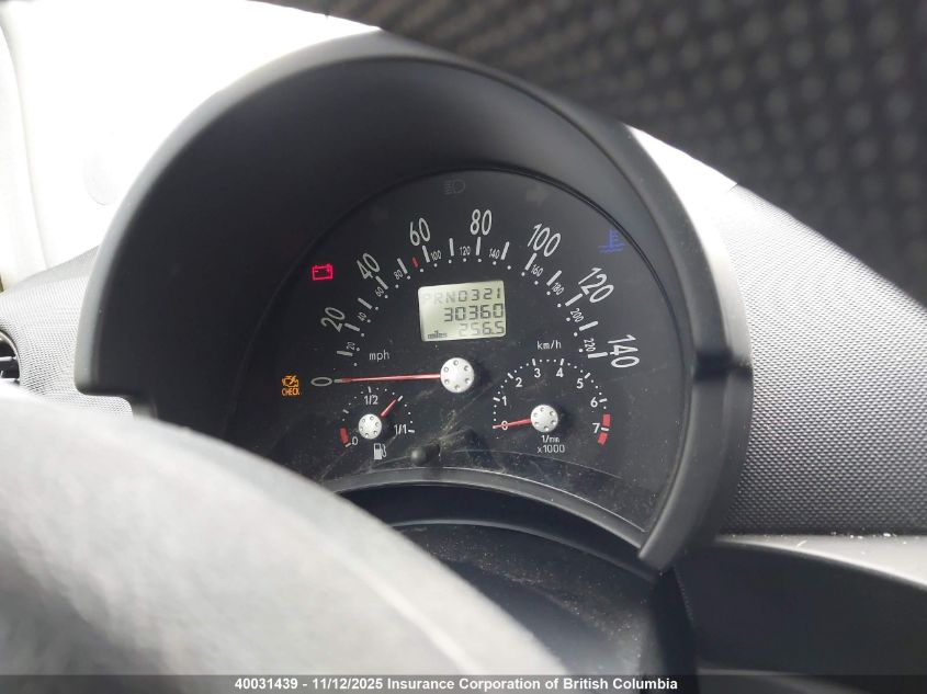 1998 Volkswagen New Beetle VIN: 3VWBB61CXWM023349 Lot: 40031439