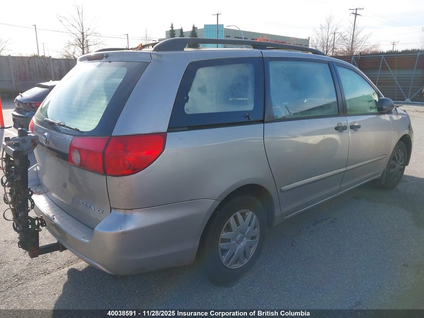5TDZK29C97S045536 2007 TOYOTA SIENNA photo no. 4
