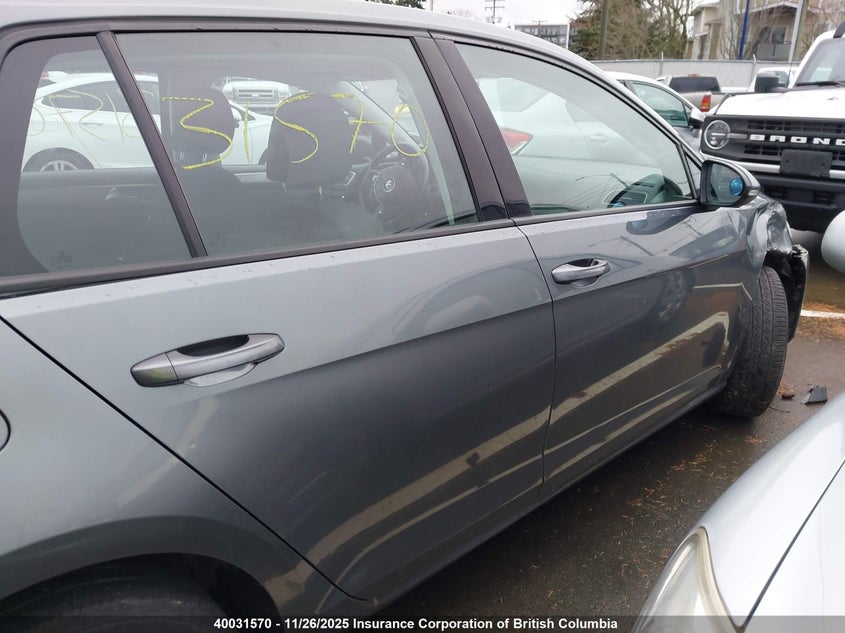 2016 Volkswagen Golf S/Se/Sel VIN: 3VW217AU4GM048413 Lot: 40031570