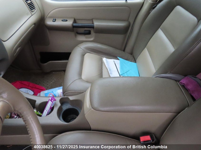 2005 Ford Explorer Sport Trac VIN: 1FMZU77K75UB92377 Lot: 40038625