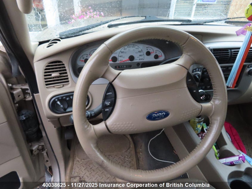 2005 Ford Explorer Sport Trac VIN: 1FMZU77K75UB92377 Lot: 40038625