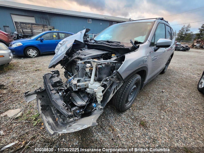 JF2SKEGC2KH532467 2019 SUBARU FORESTER photo no. 2