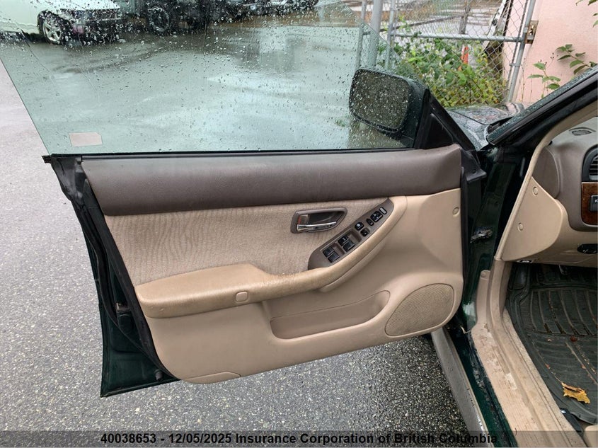 4S3BH675116615340 2001 SUBARU LEGACY photo no. 9
