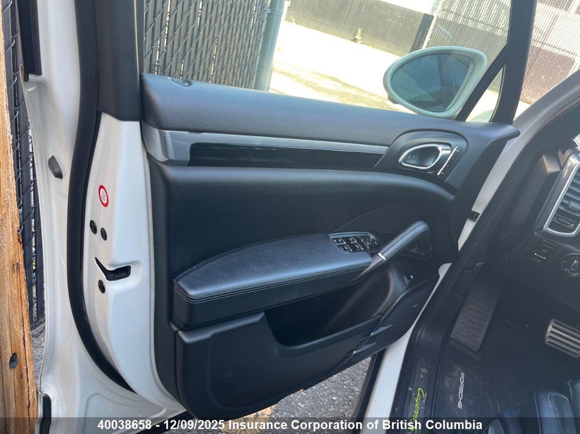 WP1AE2A20JLA72462 2018 PORSCHE CAYENNE photo no. 7