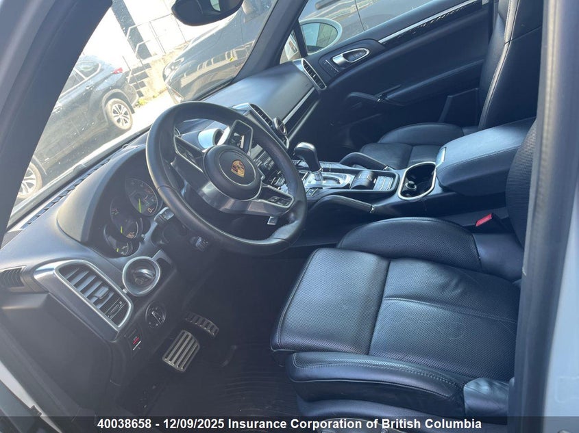 WP1AE2A20JLA72462 2018 PORSCHE CAYENNE photo no. 8