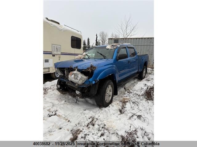 5TEMU52N37Z324291 2007 TOYOTA TACOMA photo no. 2