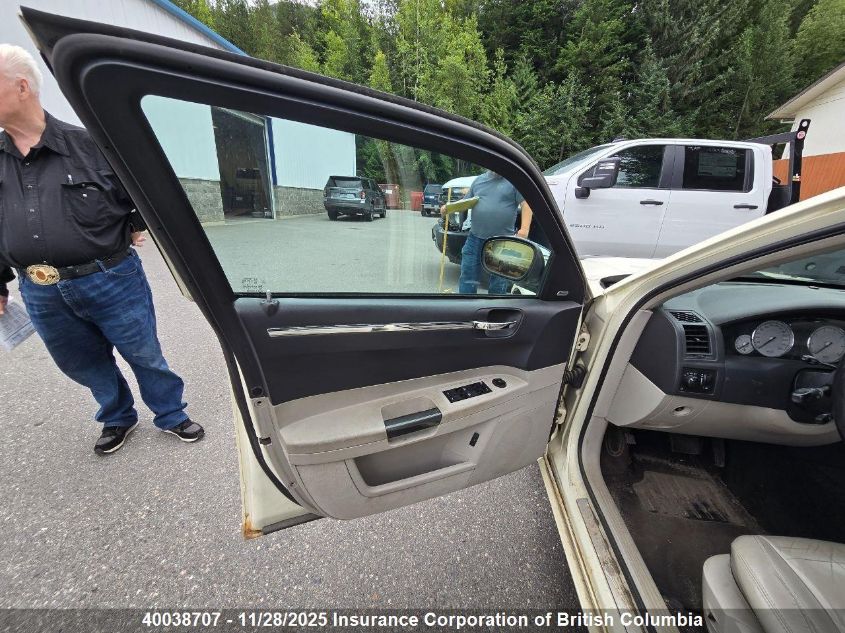 2006 Chrysler 300C VIN: 2C3LA63H56H461931 Lot: 40038707