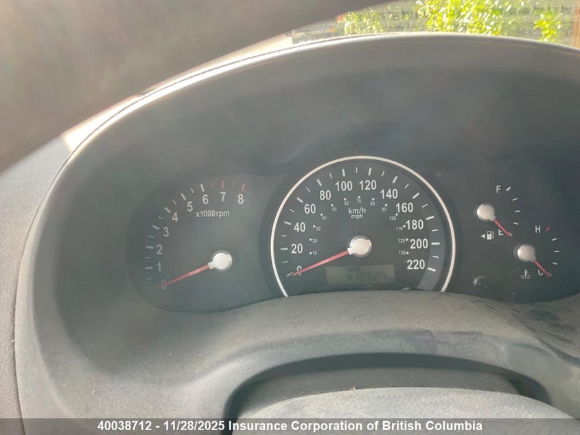 KNDMB233666072937 2006 KIA SEDONA photo no. 6