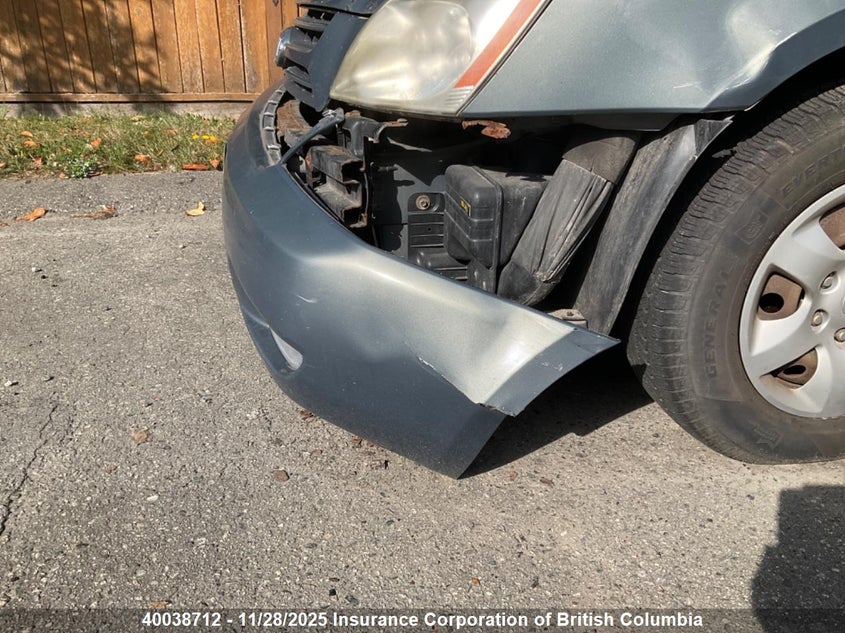KNDMB233666072937 2006 KIA SEDONA photo no. 7
