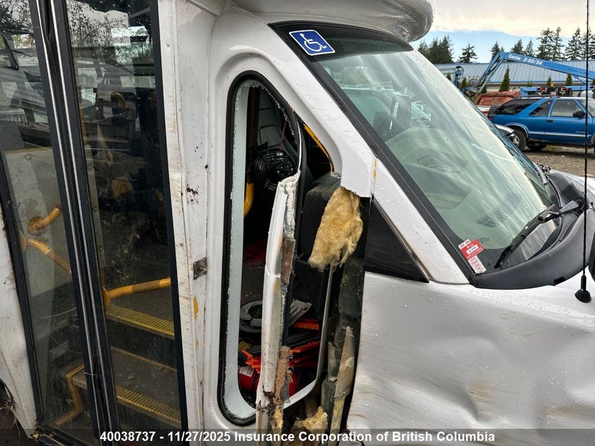 1GB3G2BG8D1165071 2013 CHEVROLET EXPRESS photo no. 10