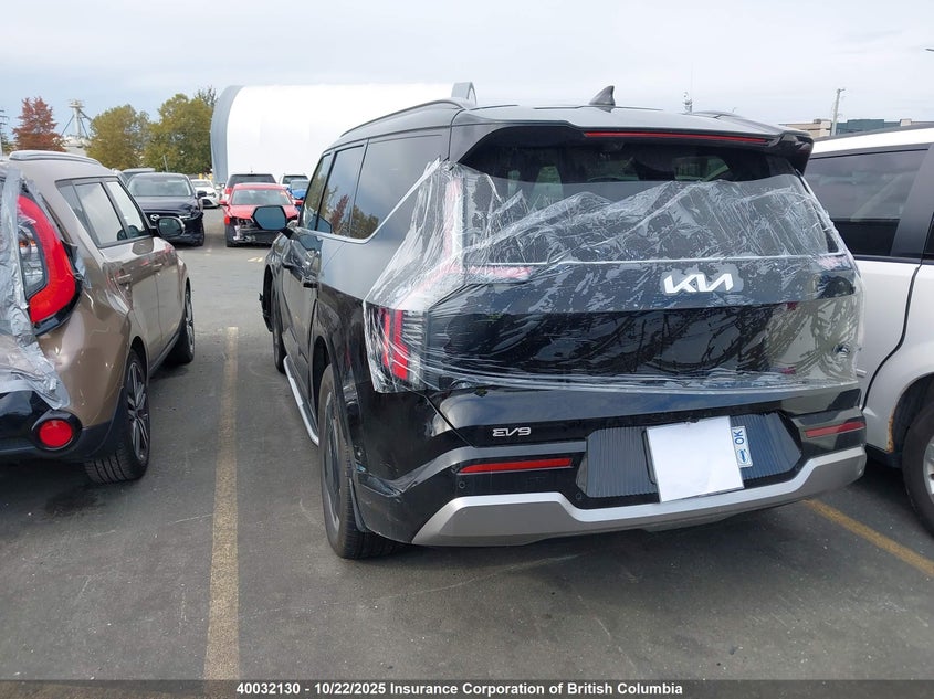 KNDADFS55S6055046 2025 KIA EV9 photo no. 3