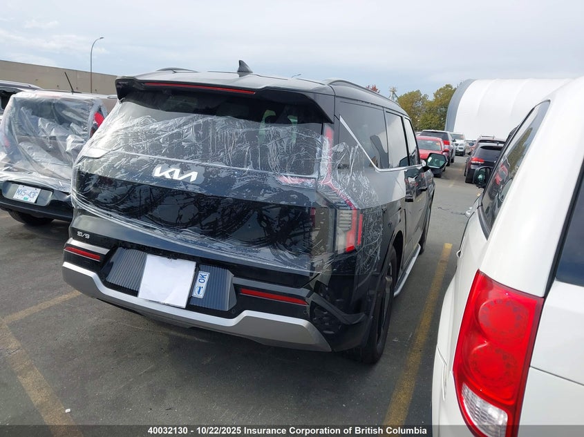 KNDADFS55S6055046 2025 KIA EV9 photo no. 4