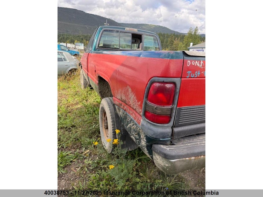 1B7KF26C6TJ183715 1996 DODGE RAM photo no. 3