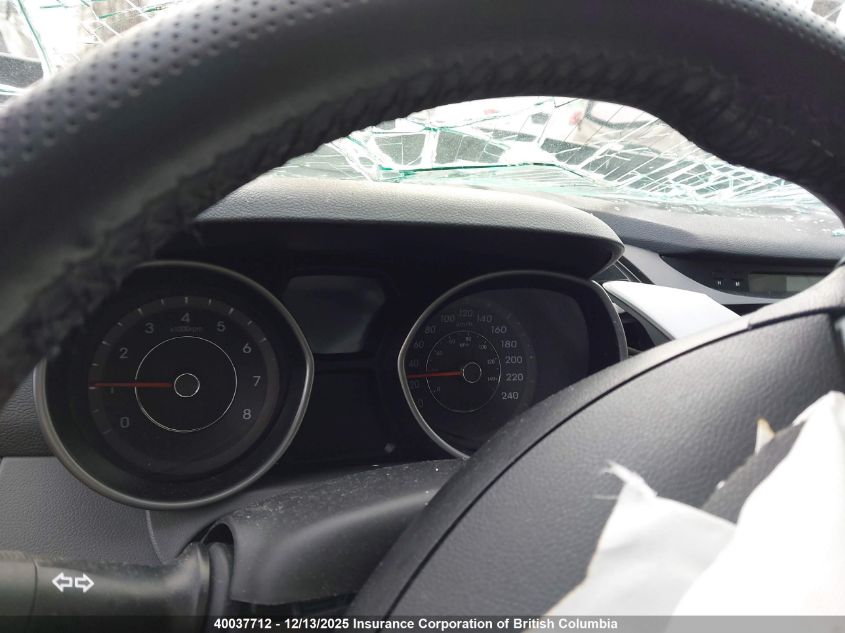 2014 Hyundai Elantra Se/Sport/Limited VIN: 5NPDH4AE7EH532237 Lot: 40037712