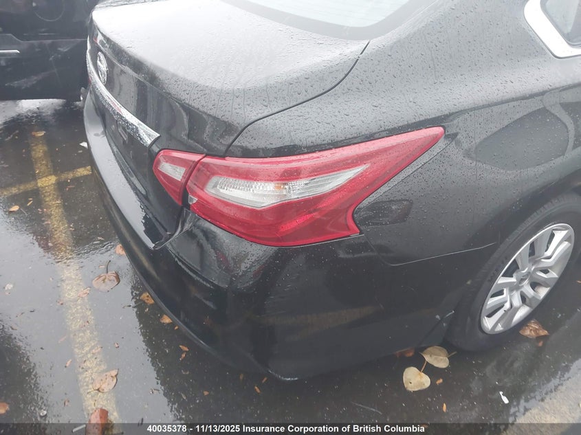 1N4AL3AP4JC100813 2018 NISSAN ALTIMA photo no. 4