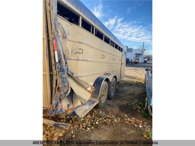 2S9JN4354S1023011 1995   photo no. 4