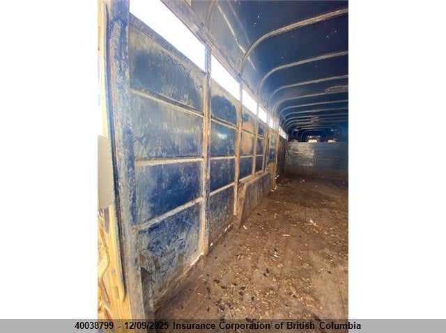 2S9JN4354S1023011 1995   photo no. 9