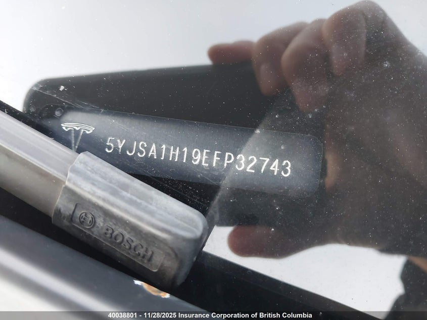 2014 Tesla Model S VIN: 5YJSA1H19EFP32743 Lot: 40038801