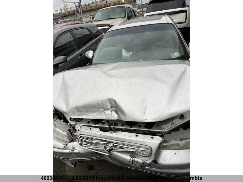 2G4WB55K621131822 2002 BUICK REGAL photo no. 9