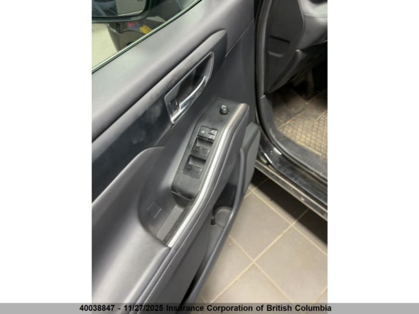 2020 Toyota Highlander Xle VIN: 5TDGZRBH4LS001813 Lot: 40038847