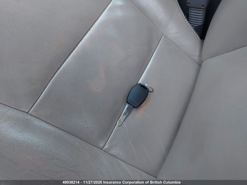 2010 Honda Civic Dx-G VIN: 2HGFA1F42AH008168 Lot: 40038214