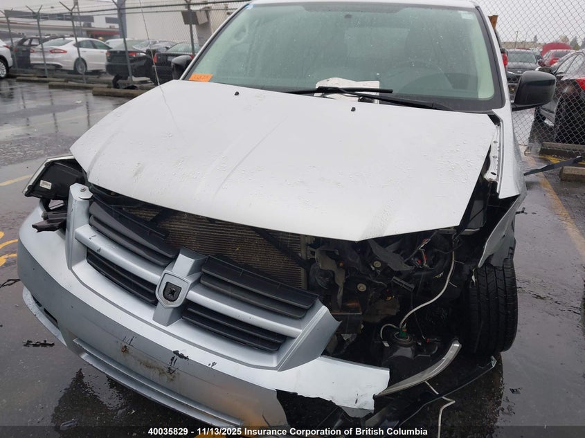 2D4RN4DEXAR292465 2010 DODGE CARAVAN photo no. 10