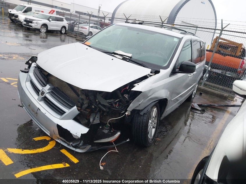 2D4RN4DEXAR292465 2010 DODGE CARAVAN photo no. 2