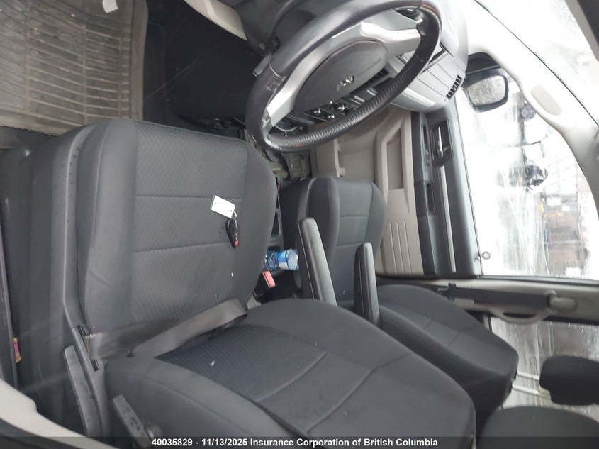 2D4RN4DEXAR292465 2010 DODGE CARAVAN photo no. 5